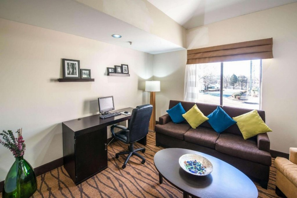 Rodeway Inn Main image