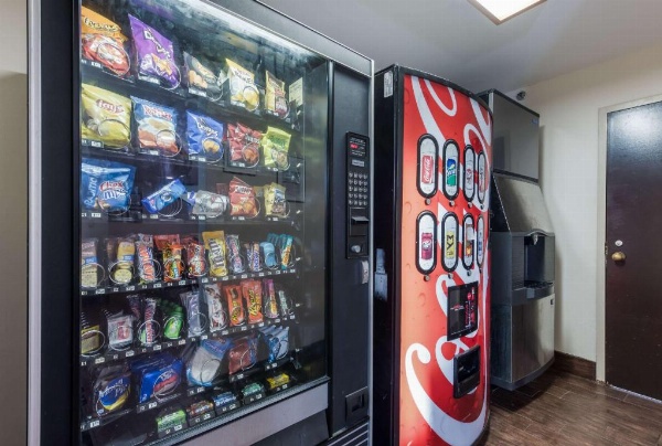 Rodeway Inn image 27